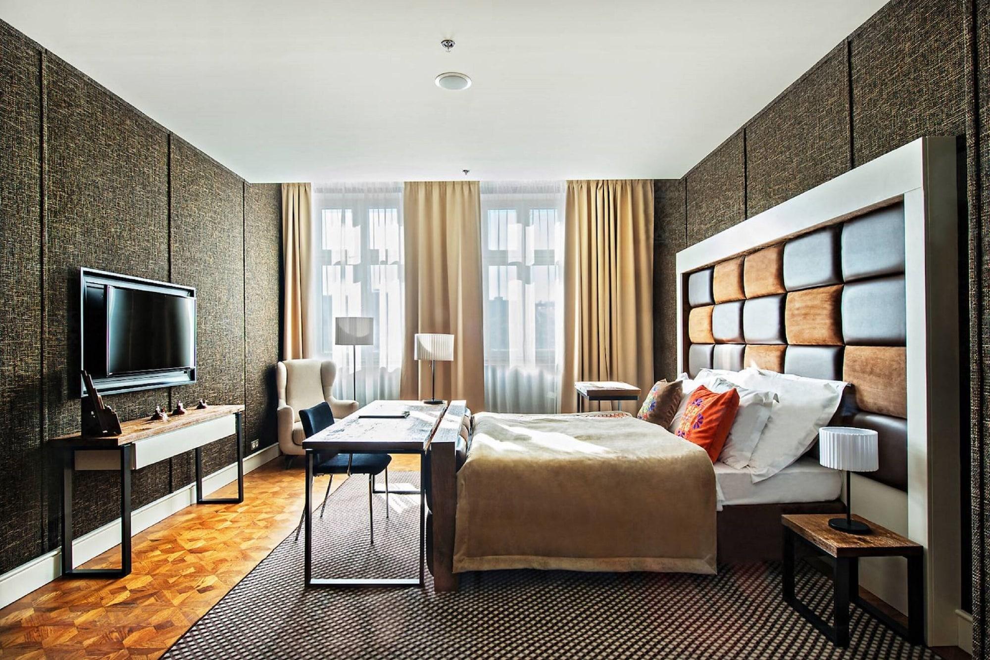 Hotel Bristol Tradition And Luxury Rzeszów Exterior foto A room at the hotel