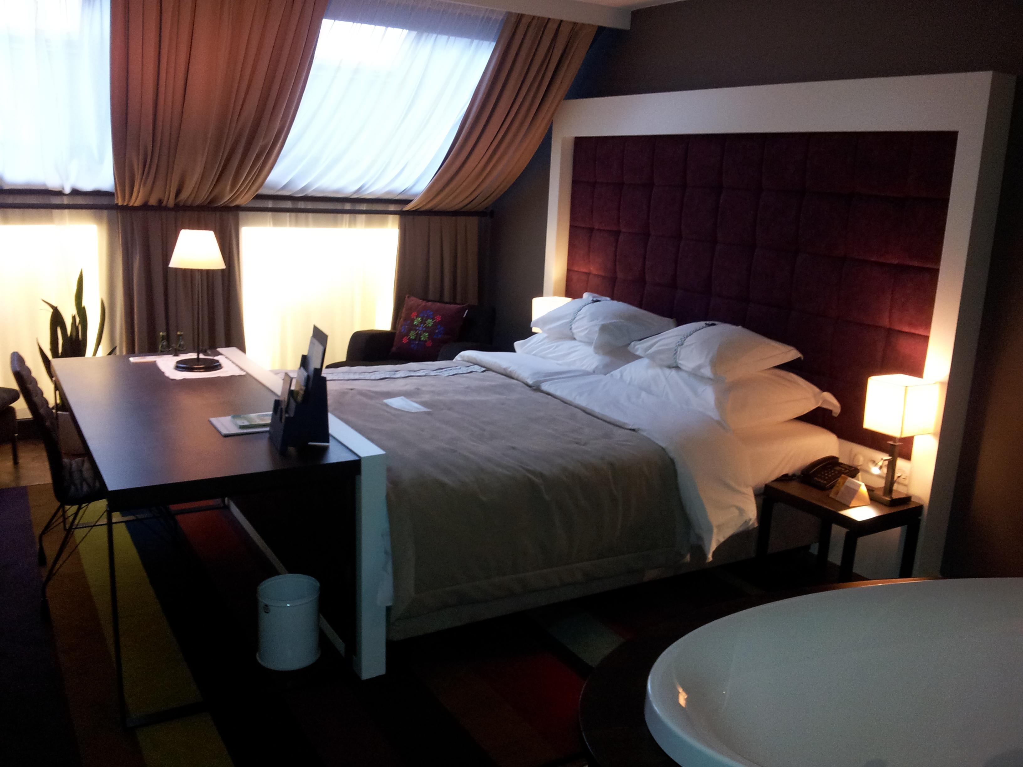 Hotel Bristol Tradition And Luxury Rzeszów Exterior foto A room at the hotel